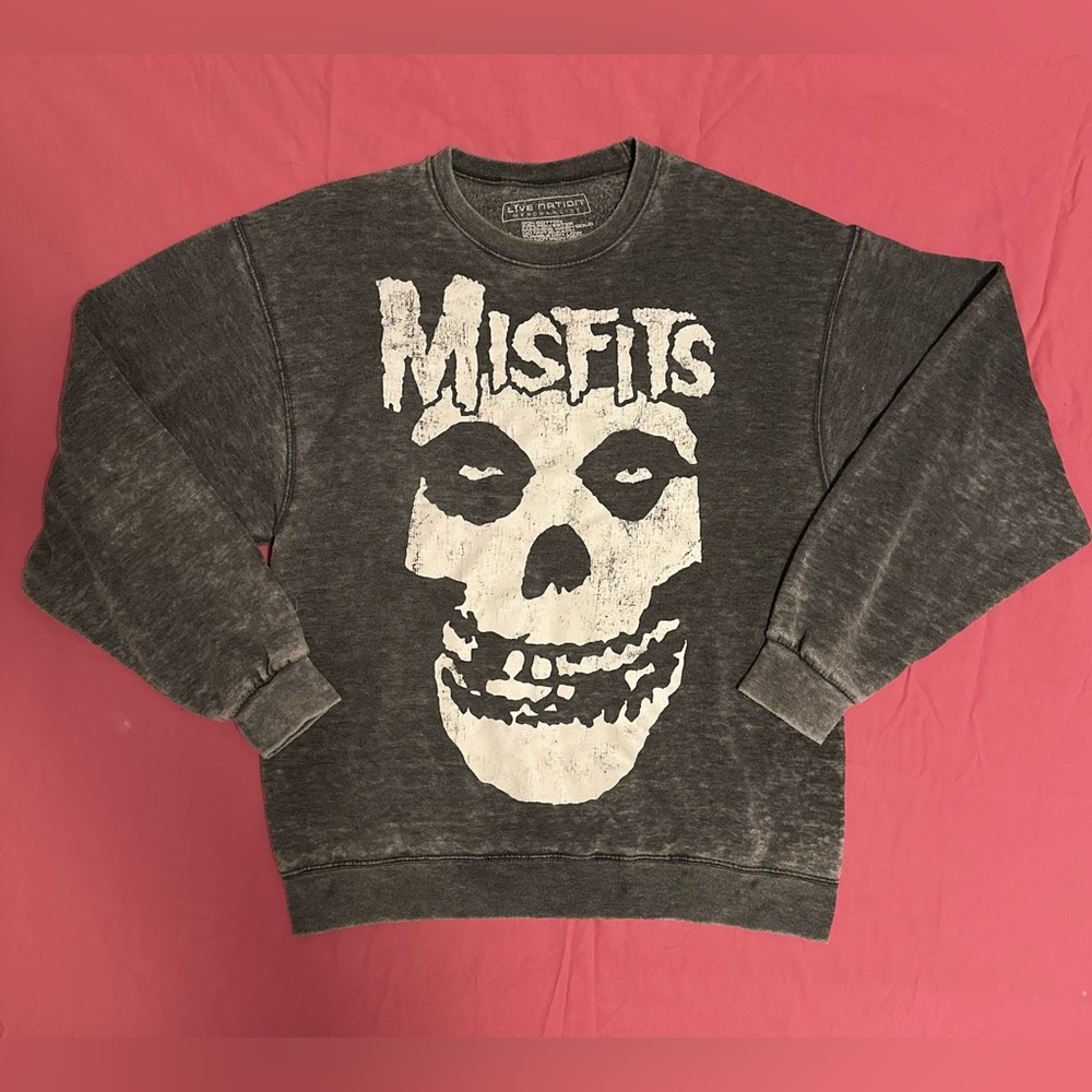 Misfits Vintage Shirt 80s Sweatshirt: Rare Punk Rock New Band shirt